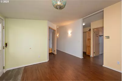 1503 N Hayden Island Dr #96, Portland, OR 97217 - Photo 14