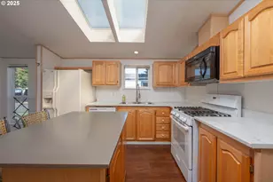 1503 N Hayden Island Dr, Portland, OR 97217 - Photo 12