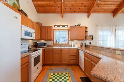 1327 Village Loop, Bandon, OR 97411 - Photo 14