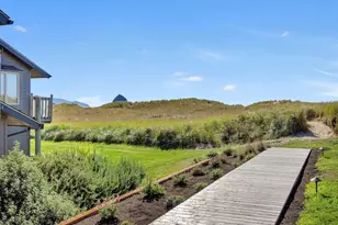 753 N Breakers Point Dr, Cannon Beach, OR 97110 - Photo 34