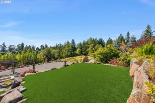 9833 SE Eastview Dr, Happy Valley, OR 97086 - Photo 46