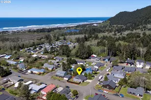 1185 NE Francis St, Rockaway Beach, OR 97136 - Photo 28