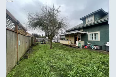 1006 5th St, Springfield, OR 97477 - Photo 36