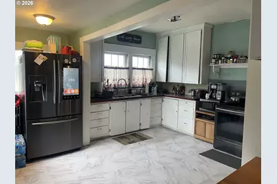 1006 5th St, Springfield, OR 97477 - Photo 18