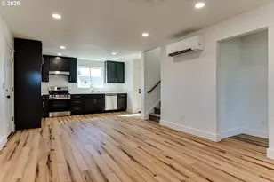 231/233 S 41st Pl, Springfield, OR 97478 - Photo 10