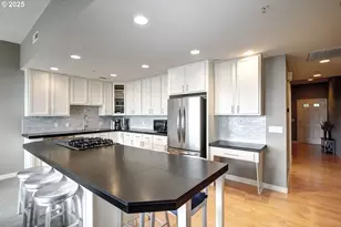 1815 SW 16th Ave, Portland, OR 97201 - Photo 24