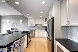 1815 SW 16th Ave, Portland, OR 97201 - Photo 14