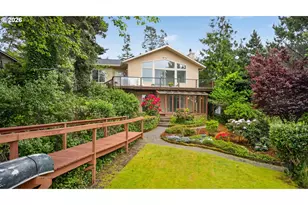 5577 S Shore Dr, Florence, OR 97439 - Photo 2