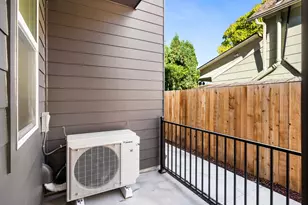 1863 SE Tacoma St, Portland, OR 97202 - Photo 16