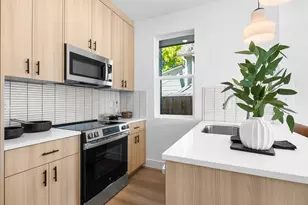 1863 SE Tacoma St, Portland, OR 97202 - Photo 8