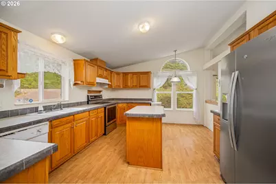 88192 Leeward Dr, Florence, OR 97439 - Photo 12