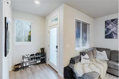 6268 SE Harkness Ln, Hillsboro, OR 97123 - Photo 6