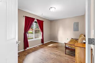 13125 SE Sherman St, Portland, OR 97233 - Photo 22