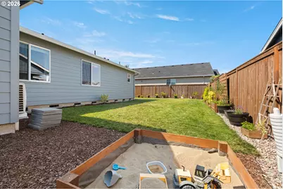 120 NE 19th Ave, Canby, OR 97013 - Photo 22