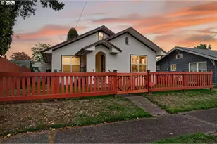 1202 S 3rd Ave, Kelso, WA 98626 - Photo 2