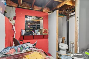 1202 S 3rd Ave, Kelso, WA 98626 - Photo 26