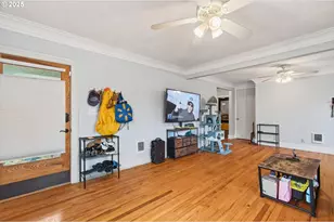 1202 S 3rd Ave, Kelso, WA 98626 - Photo 10