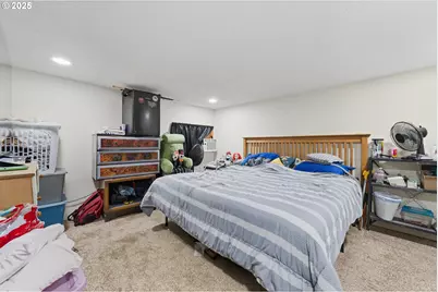 55 W 6th St, Coquille, OR 97423 - Photo 14