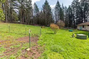 30744 NE 10th St, Washougal, WA 98671 - Photo 2