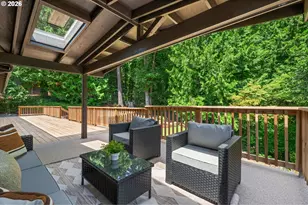 2835 SW Raleighview Dr, Portland, OR 97225 - Photo 36