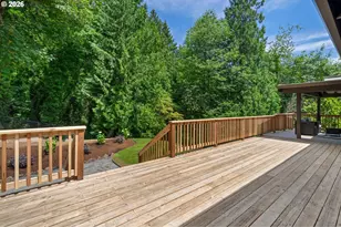 2835 SW Raleighview Dr, Portland, OR 97225 - Photo 38