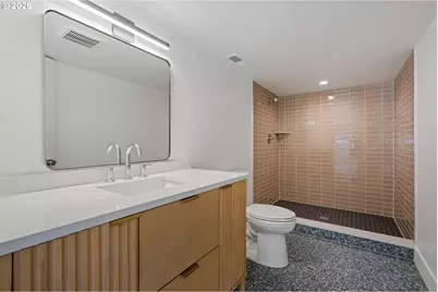 2835 SW Raleighview Dr, Portland, OR 97225 - Photo 34