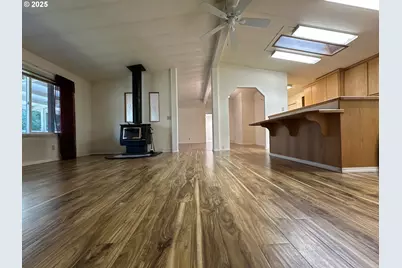 128 SW Canton St, John Day, OR 97845 - Photo 8
