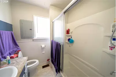 1450 SW Ninth St, Dallas, OR 97338 - Photo 8