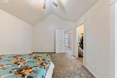 886 N 7th St, Harrisburg, OR 97446 - Photo 24