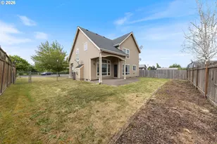 886 N 7th St, Harrisburg, OR 97446 - Photo 40