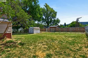 1106 I Ave, La Grande, OR 97850 - Photo 32