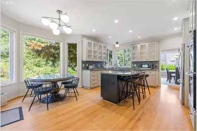 2167 Marylwood Ct, West Linn, OR 97068 - Photo 14