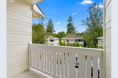 2616 SW Hume Ct, Portland, OR 97219 - Photo 34