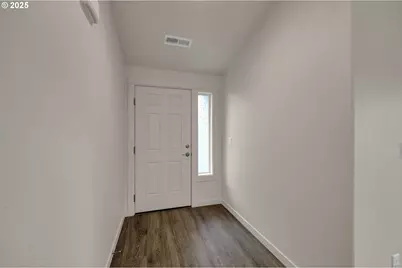 1632 Dotie Dr, Springfield, OR 97477 - Photo 4