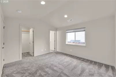 1632 Dotie Dr, Springfield, OR 97477 - Photo 14