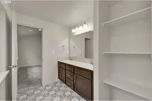 1632 Dotie Dr, Springfield, OR 97477 - Photo 16