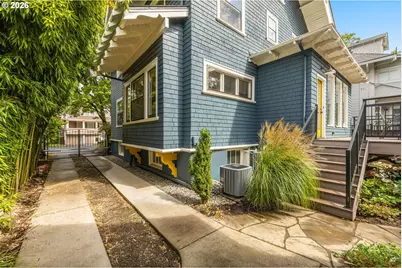 1216 NE Tillamook St, Portland, OR 97212 - Photo 36