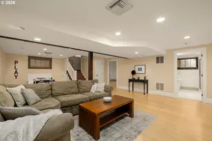 1216 NE Tillamook St, Portland, OR 97212 - Photo 28