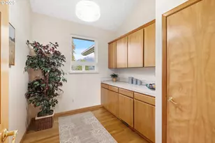 6485 Hwy 35, Mount Hood Prkdl, OR 97041 - Photo 18