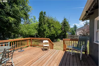 6834 SE 83rd Ave, Portland, OR 97266 - Photo 4