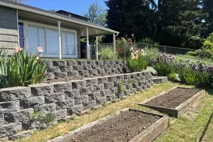 2208 E 5th St, Vancouver, WA 98661 - Photo 2