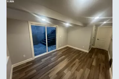 2208 E 5th St, Vancouver, WA 98661 - Photo 10