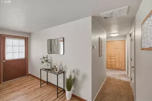1306 27th Ave SE, Albany, OR 97322 - Photo 8