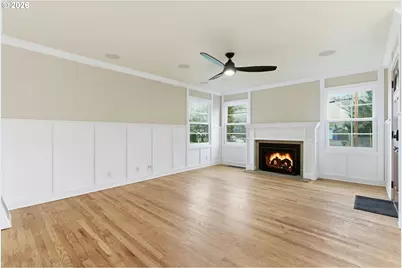 19 NE 139th Ave, Portland, OR 97230 - Photo 6