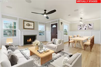 19 NE 139th Ave, Portland, OR 97230 - Photo 2