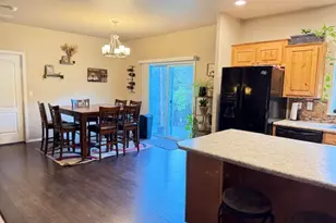 345 Debbie Ct, Glide, OR 97443 - Photo 6