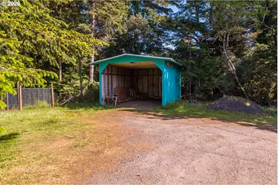 42585 Arizona St, Port Orford, OR 97465 - Photo 44