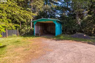 42585 Arizona St, Port Orford, OR 97465 - Photo 44