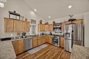 98654 Culbertson Ln, Coquille, OR 97423 - Photo 10