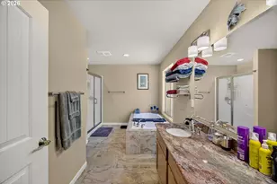 98654 Culbertson Ln, Coquille, OR 97423 - Photo 18